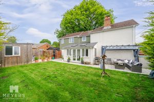 South Facing Garden- click for photo gallery